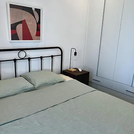 Διαμέρισμα Urban Oasis Retreat *
